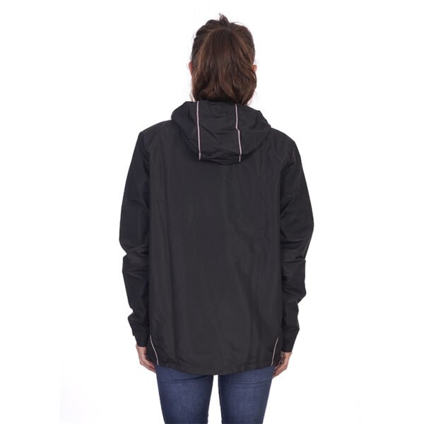 Campera Rompeviento Pampero - Image 3